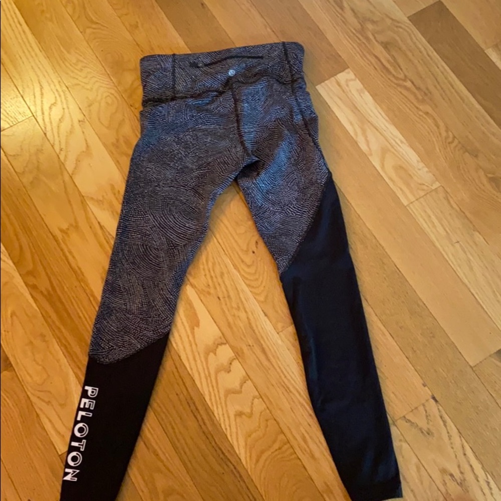 Lululemon worn once black white polka dot leggings